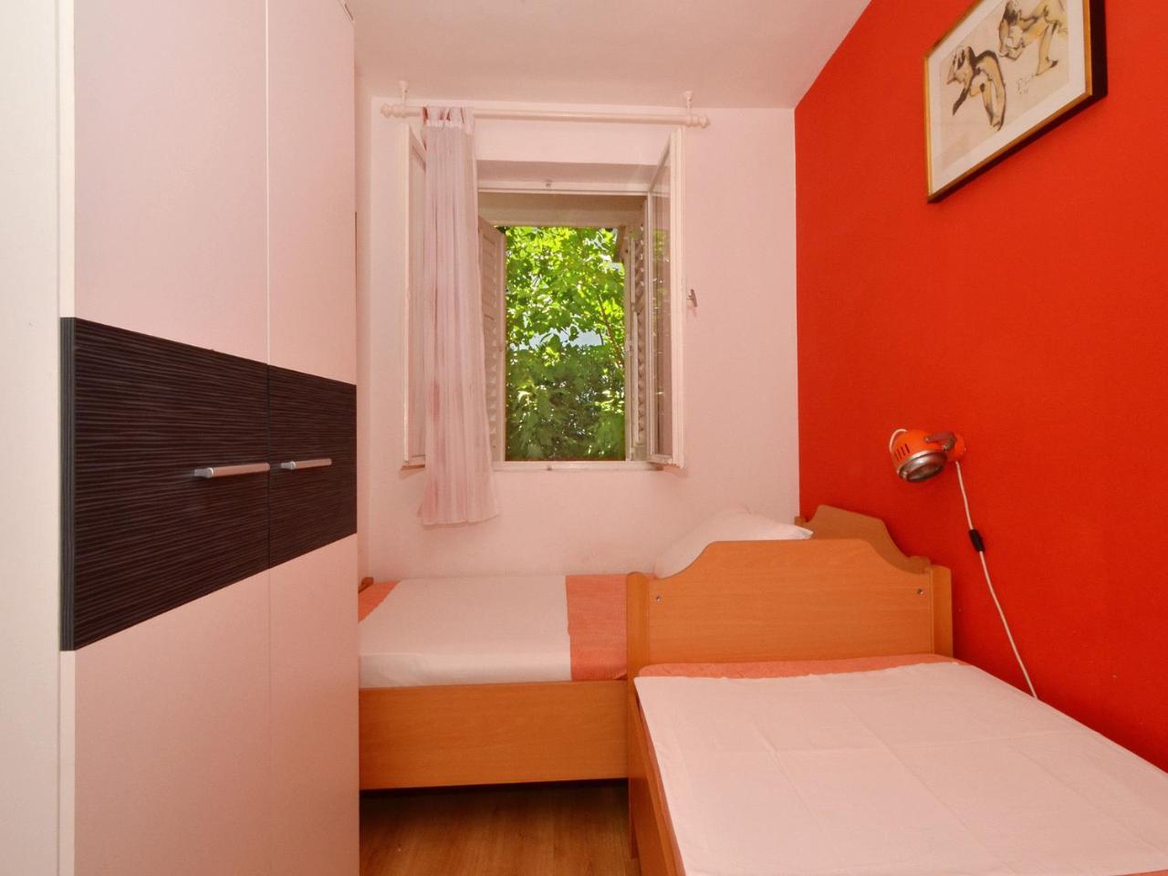 Apartments Josipa 特罗吉尔 外观 照片